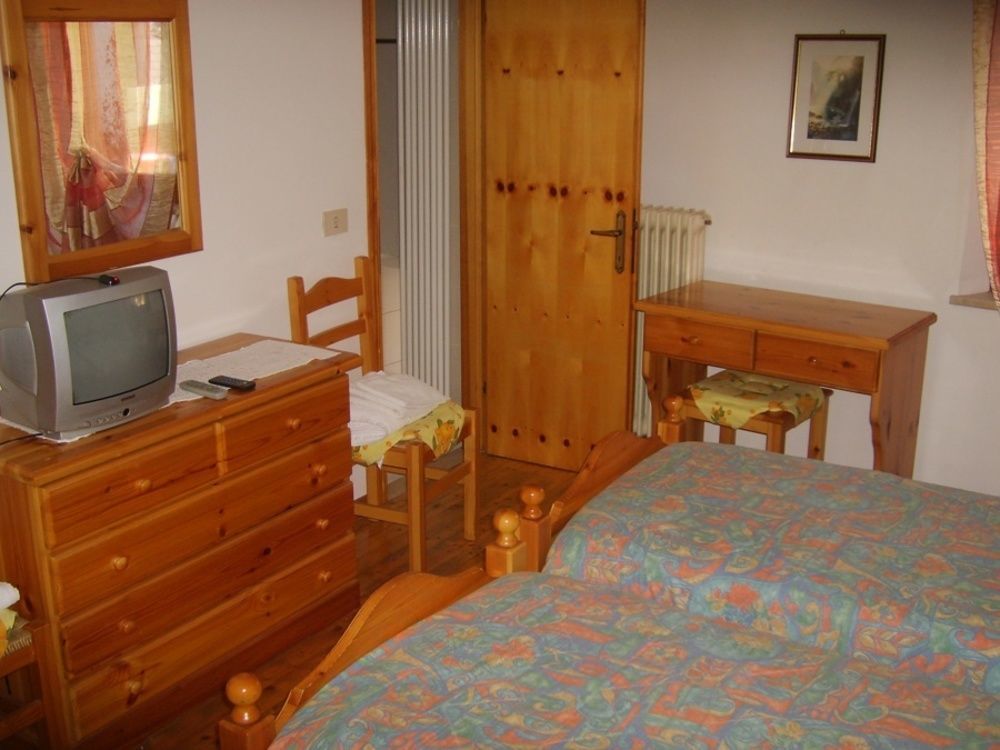 Antico Albergo Sant'Antonio Fonzaso Eksteriør billede