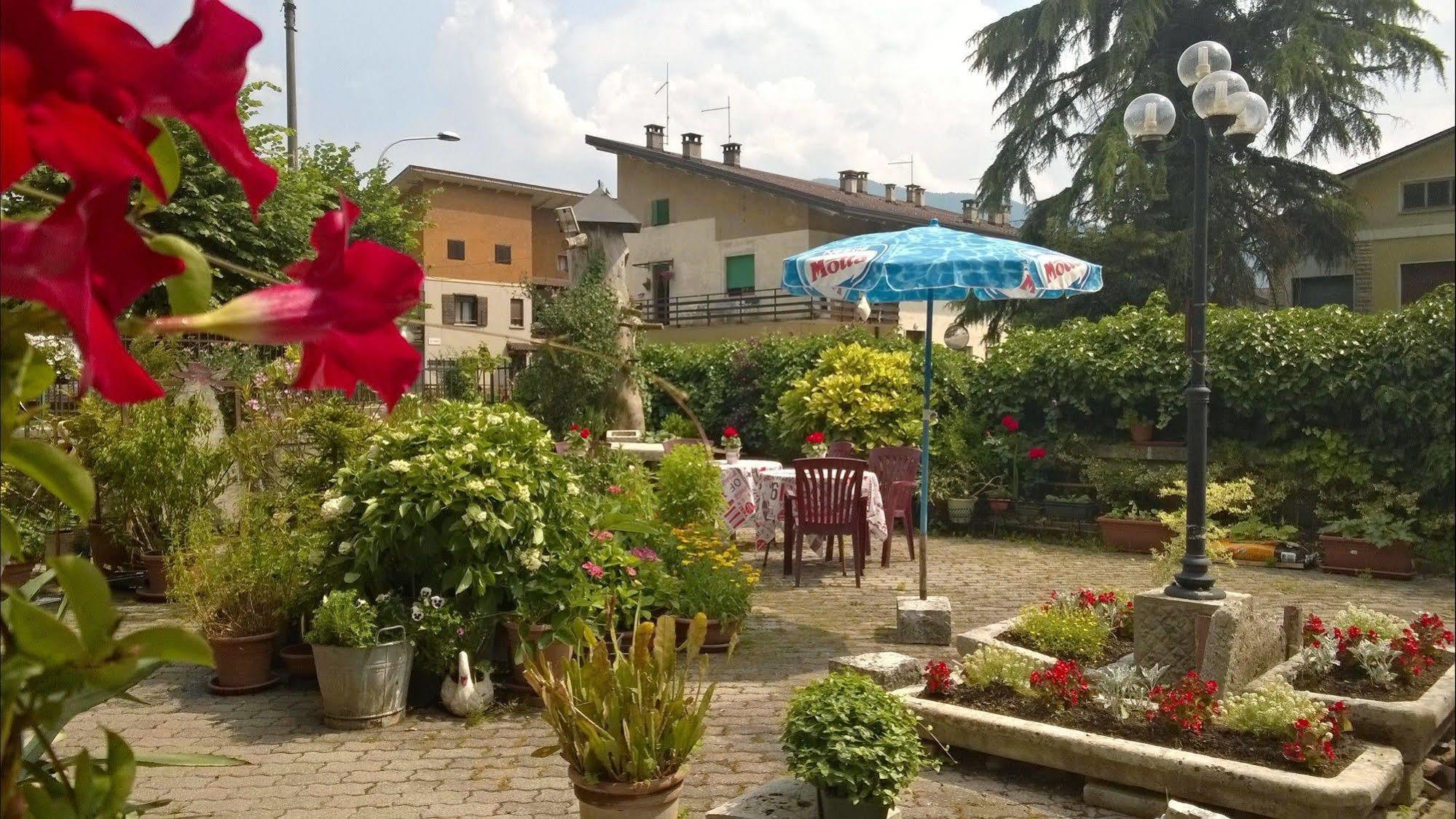 Antico Albergo Sant'Antonio Fonzaso Eksteriør billede